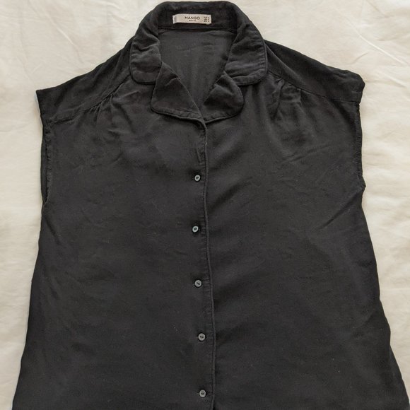 Mango Basics Sleeveless Button Down - Picture 1 of 8